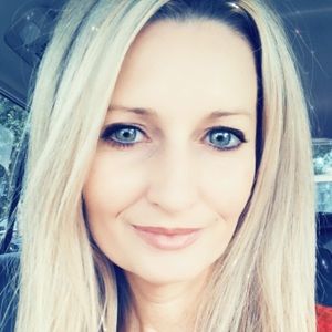 Meet your Posher, Becky